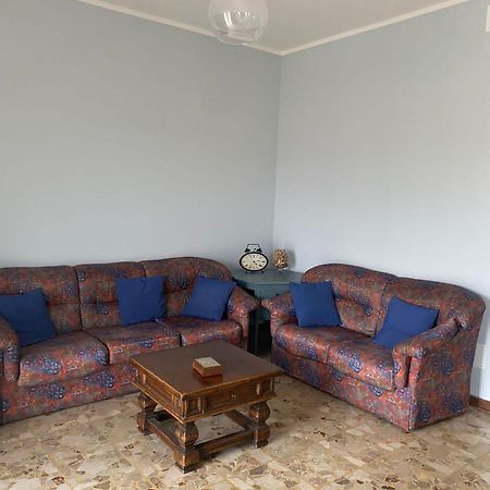 Bella Vista Apartman Canelli Kültér fotó