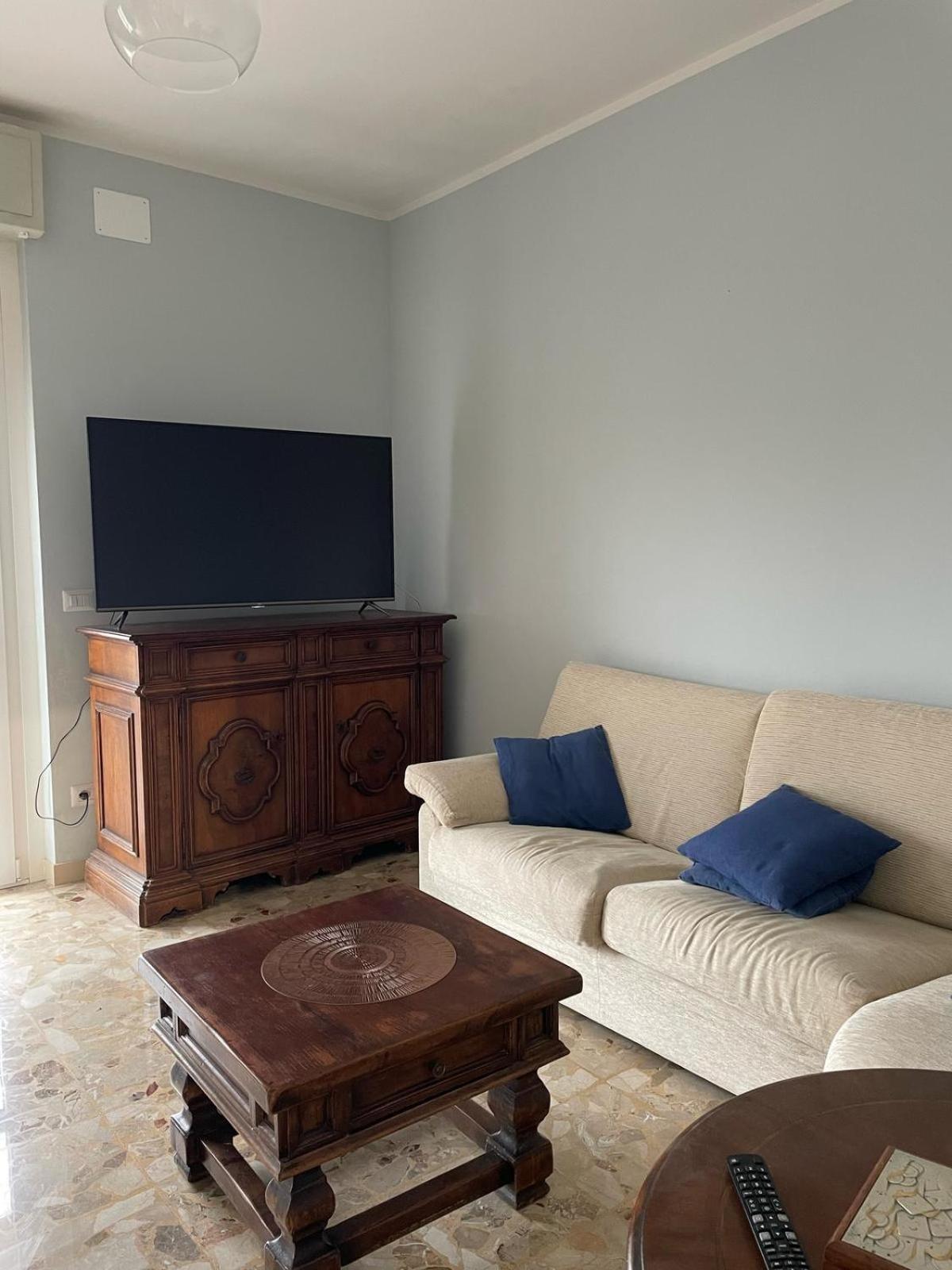 Bella Vista Apartman Canelli Kültér fotó